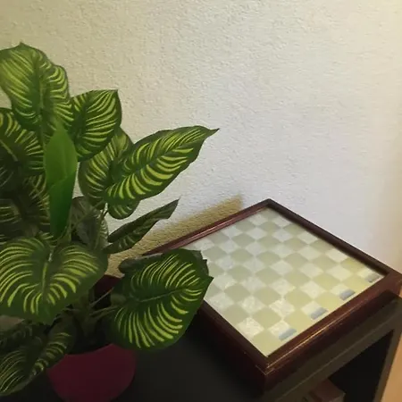 Apartamento Mit Balkon *